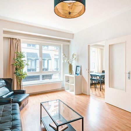 Cute Cozy Apartment In Historic Center Антверпен Екстериор снимка
