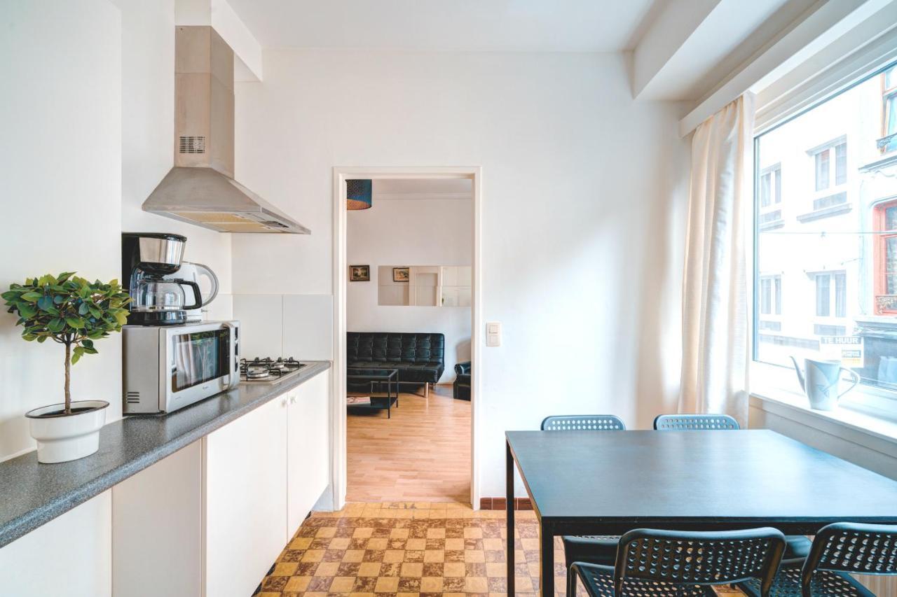 Cute Cozy Apartment In Historic Center Антверпен Екстериор снимка