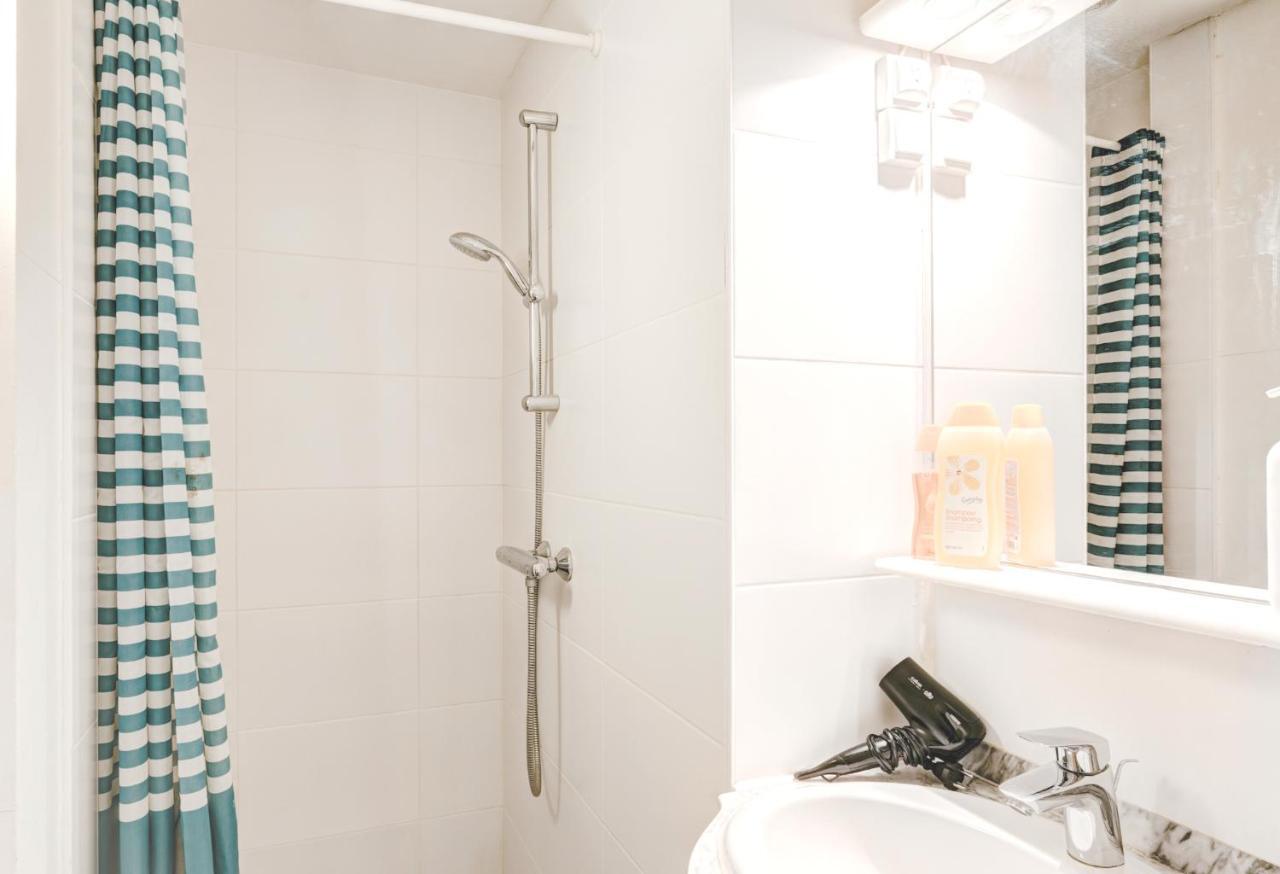 Cute Cozy Apartment In Historic Center Антверпен Екстериор снимка